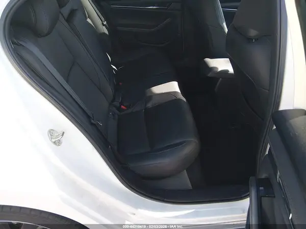 3MZBPADL0KM105438 2019 MAZDA 3 - Image 8