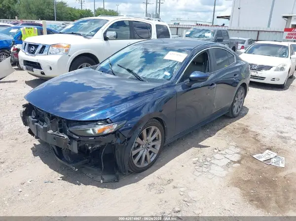 3MZBPADL2KM106137 2019 MAZDA 3 - Image 2