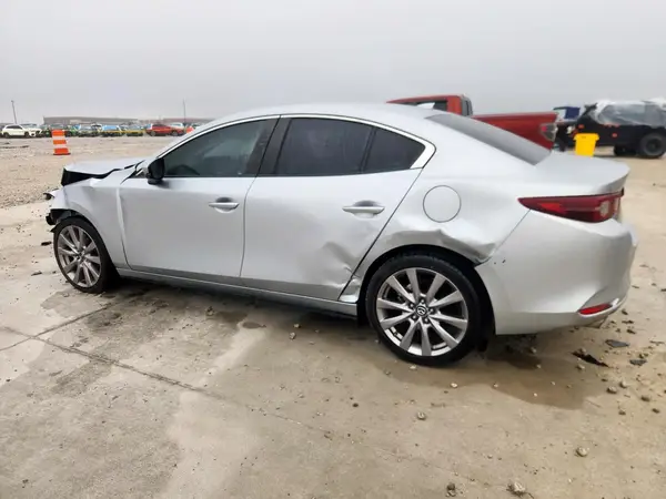 3MZBPADL2KM109071 2019 MAZDA 3 - Image 2