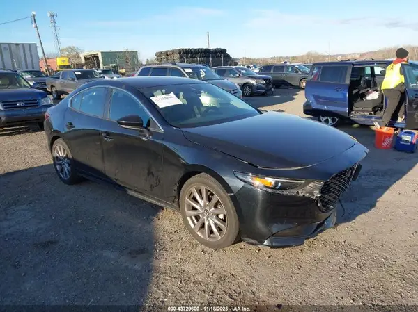 3MZBPADL3KM105322 2019 MAZDA 3 - Image 1