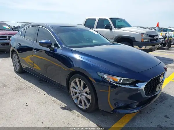 3MZBPADL3KM110892 2019 MAZDA 3 - Image 1