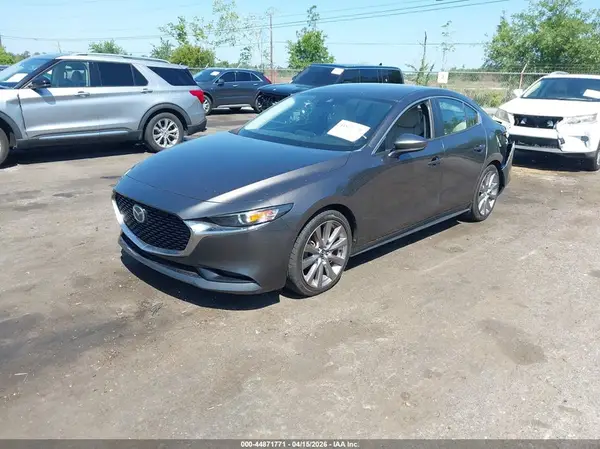 3MZBPADL4KM109749 2019 MAZDA 3 - Image 2