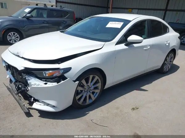 3MZBPADL4LM128769 2020 MAZDA 3 - Image 2