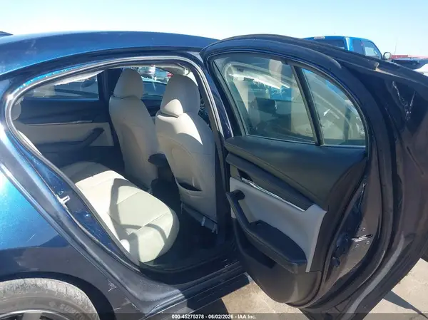 3MZBPADL5LM127629 2020 MAZDA 3 - Image 8