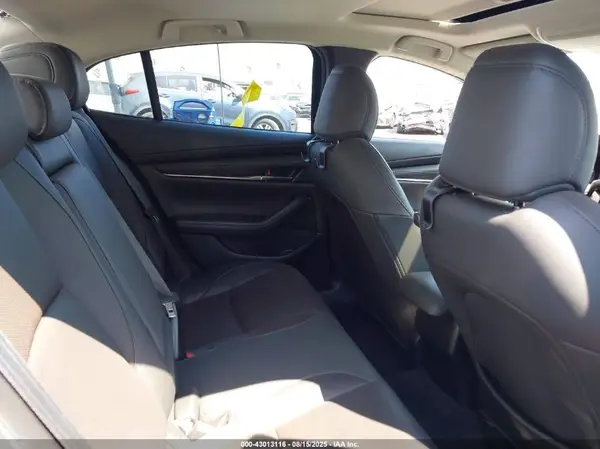 3MZBPADL5MM200919 2021 MAZDA 3 - Image 8