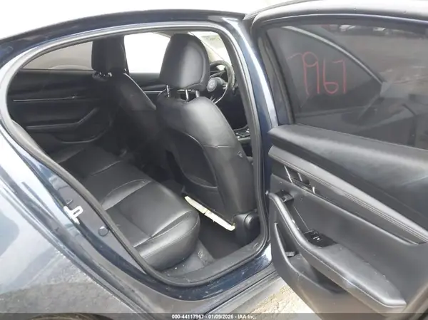 3MZBPADL6KM108022 2019 MAZDA 3 - Image 8