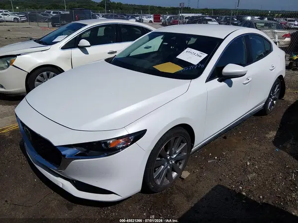 3MZBPADL6KM108988 2019 MAZDA 3 - Image 2