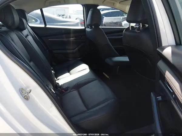 3MZBPADL6KM108988 2019 MAZDA 3 - Image 8