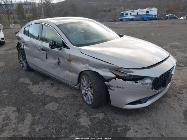 3MZBPADL6NM310475 2022 MAZDA 3 - Image 1