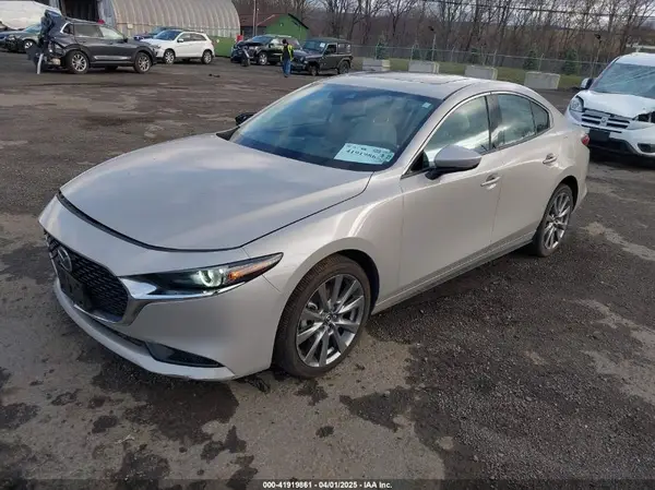 3MZBPADL6NM310475 2022 MAZDA 3 - Image 2