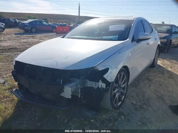 3MZBPADL8NM312356 2022 MAZDA 3 - Image 2