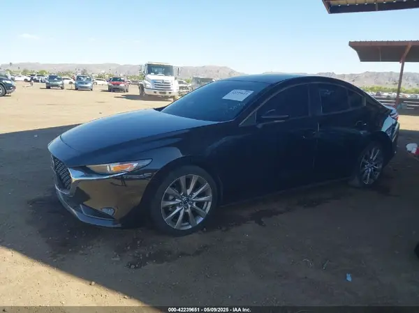 3MZBPADL9LM128895 2020 MAZDA 3 - Image 2