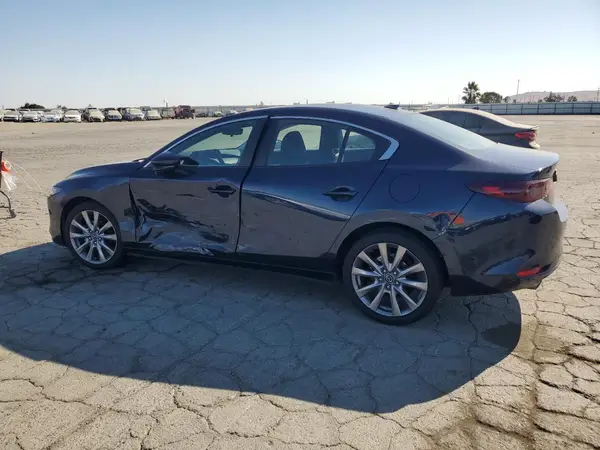 3MZBPADLXKM105611 2019 MAZDA 3 - Image 2