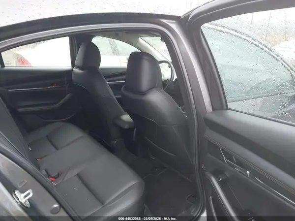 3MZBPADLXKM106564 2019 MAZDA 3 - Image 8