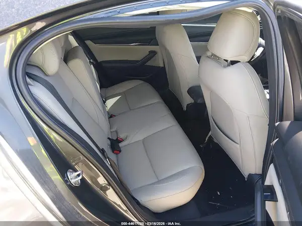 3MZBPADLXKM109500 2019 MAZDA 3 - Image 8