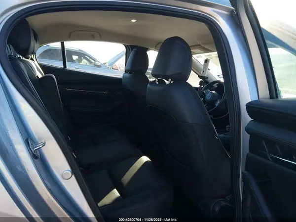 3MZBPADLXKM109691 2019 MAZDA 3 - Image 8