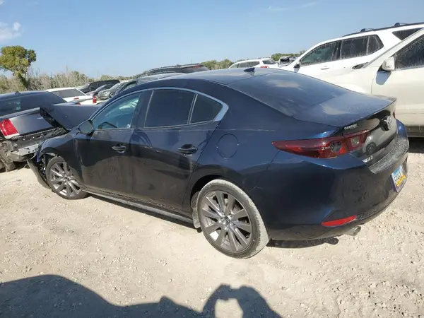 3MZBPADLXLM127531 2020 MAZDA 3 - Image 2
