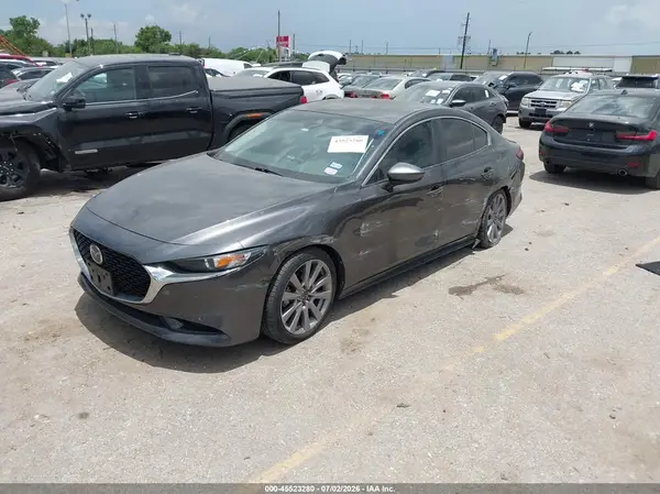3MZBPADLXLM136987 2020 MAZDA 3 - Image 2