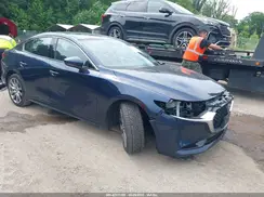 3MZBPADLXNM301066 2022 MAZDA 3