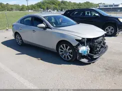 3MZBPADLXNM317137 2022 MAZDA 3
