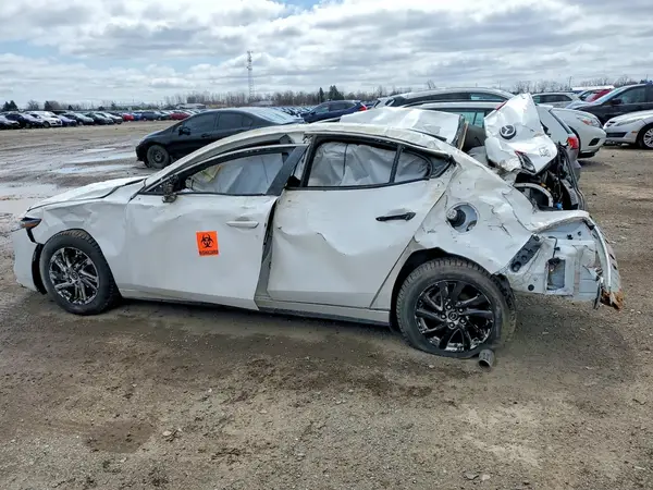3MZBPADM3KM101456 2019 MAZDA 3 - Image 2