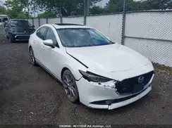 3MZBPADM7KM104733 2019 MAZDA 3