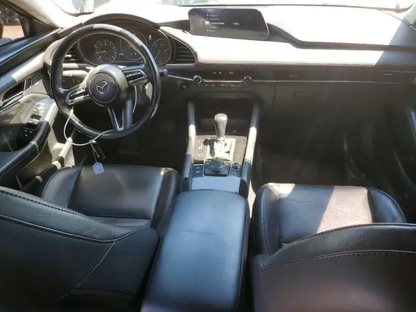 3MZBPADM8KM104689 2019 MAZDA 3 - Image 8