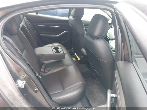 3MZBPADM8KM113716 2019 MAZDA 3 - Image 8