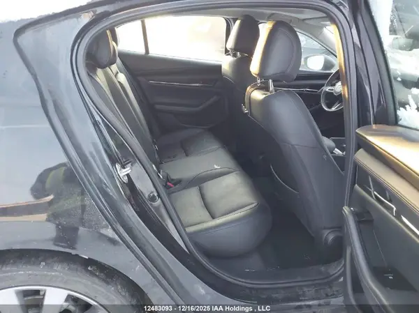 3MZBPADM9KM112705 2019 MAZDA 3 - Image 8