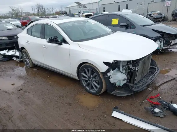 3MZBPAEM1KM103348 2019 MAZDA 3 - Image 1