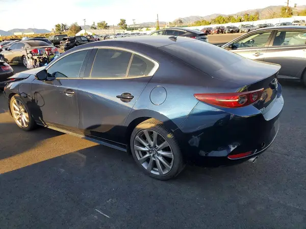 3MZBPAEM1LM138666 2020 MAZDA 3 - Image 2