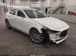 3MZBPAEM3KM102962 2019 MAZDA 3