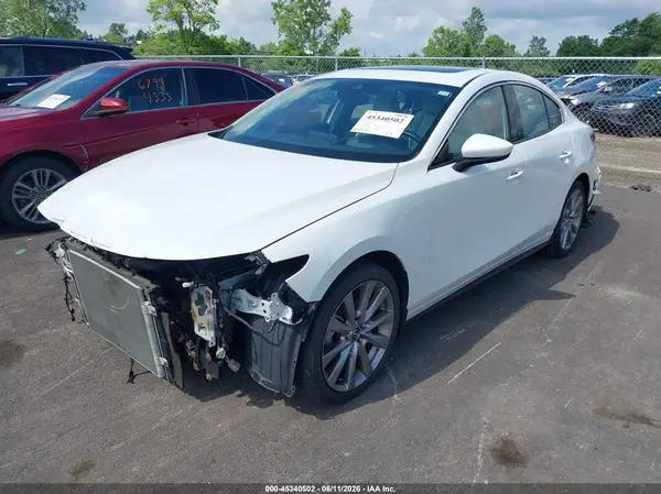 3MZBPAEM3KM103271 2019 MAZDA 3 - Image 2