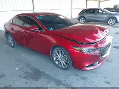 3MZBPAEM4KM103215 2019 MAZDA 3