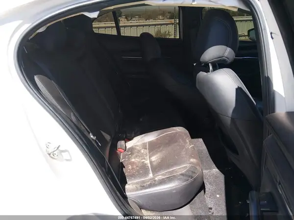 3MZBPAEM5KM103059 2019 MAZDA 3 - Image 8