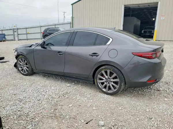 3MZBPAEM5KM104180 2019 MAZDA 3 - Image 2