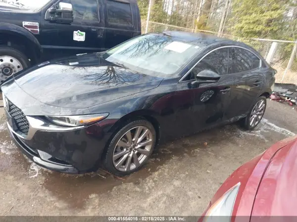 3MZBPAEM5KM104910 2019 MAZDA 3 - Image 2