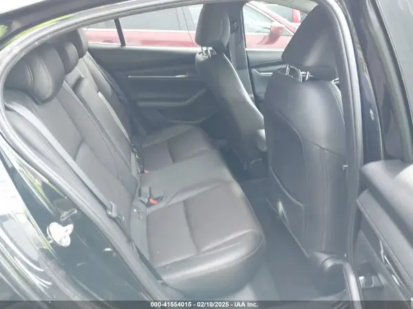 3MZBPAEM5KM104910 2019 MAZDA 3 - Image 8
