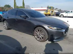 3MZBPAEM6KM101210 2019 MAZDA 3