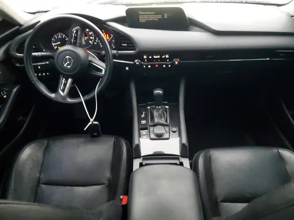 3MZBPAEM7KM102883 2019 MAZDA 3 - Image 8