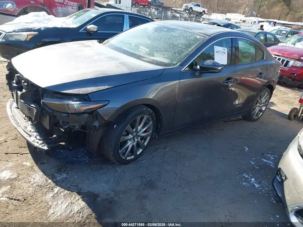 3MZBPAEM8LM126627 2020 MAZDA 3 - Image 2