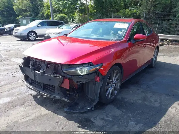 3MZBPAEM9KM100682 2019 MAZDA 3 - Image 2
