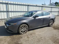 3MZBPAEM9KM103999 2019 MAZDA 3