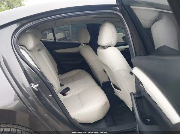 3MZBPAEM9KM104666 2019 MAZDA 3 - Image 8