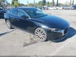 3MZBPAEM9KM105011 2019 MAZDA 3