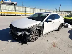 3MZBPAEMXKM101050 2019 MAZDA 3