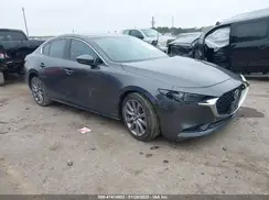 3MZBPAEMXKM101761 2019 MAZDA 3