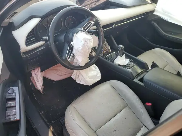 3MZBPAEMXKM103736 2019 MAZDA 3 - Image 8
