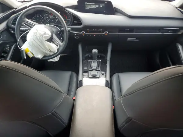 3MZBPBAY3MM250630 2021 MAZDA 3 - Image 8