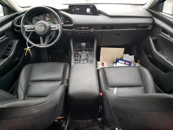 3MZBPBBL2MM250685 2021 MAZDA 3 - Image 8